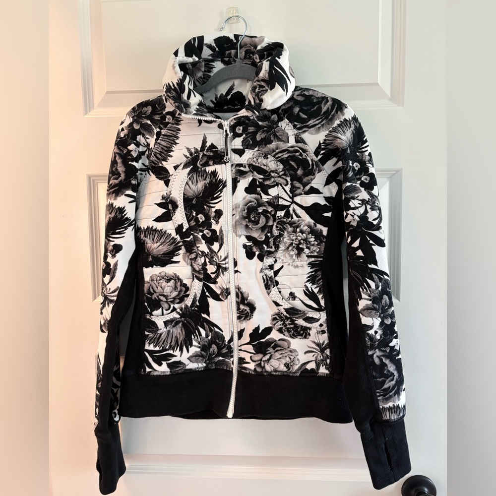 Lululemon Floral Scuba Zip -Size 8